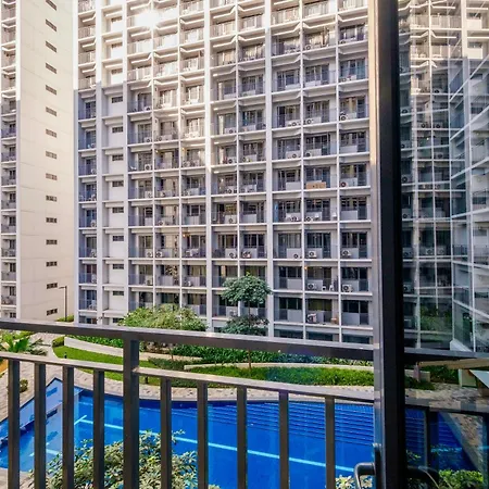 Mall Of Asia Condo With Balcony Facing Pool @ Shore2 Manila Exterior photo